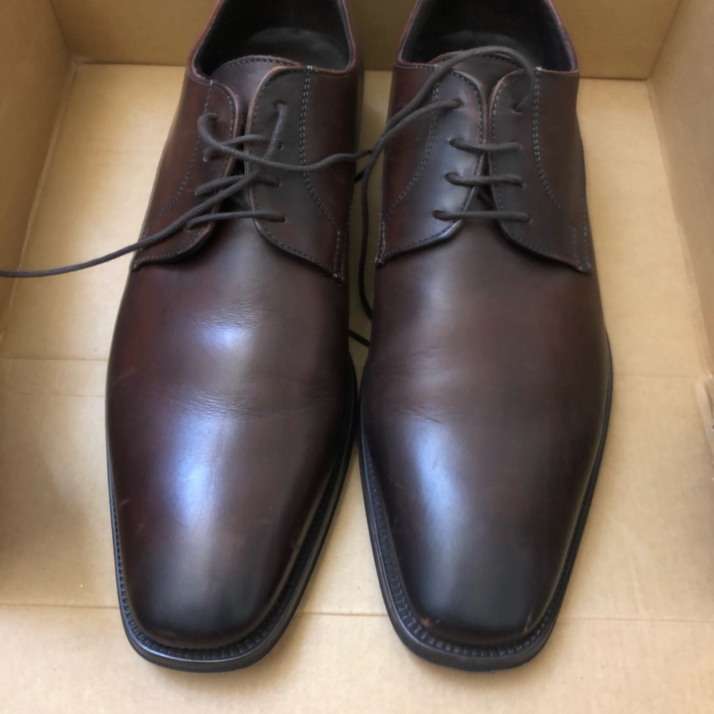 To booth New York shoes